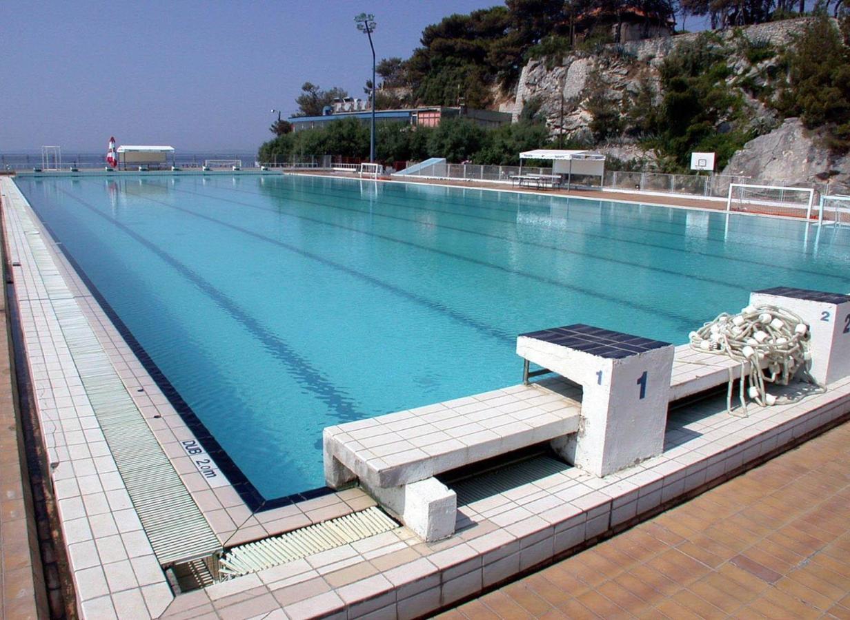 Apartment Rose By The Beach & Tennis Courts Split Exterior foto